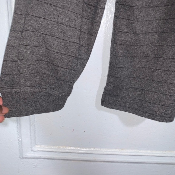 Men's XL Long Sleeve Striped Polo by IZOD - Picture 4 of 5